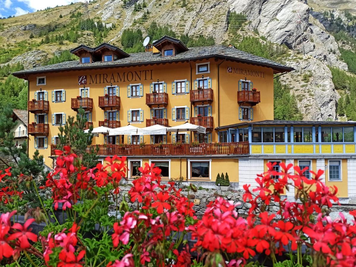 Le Miramonti Hotel Restaurant & Wellness La Thuile Buitenkant foto