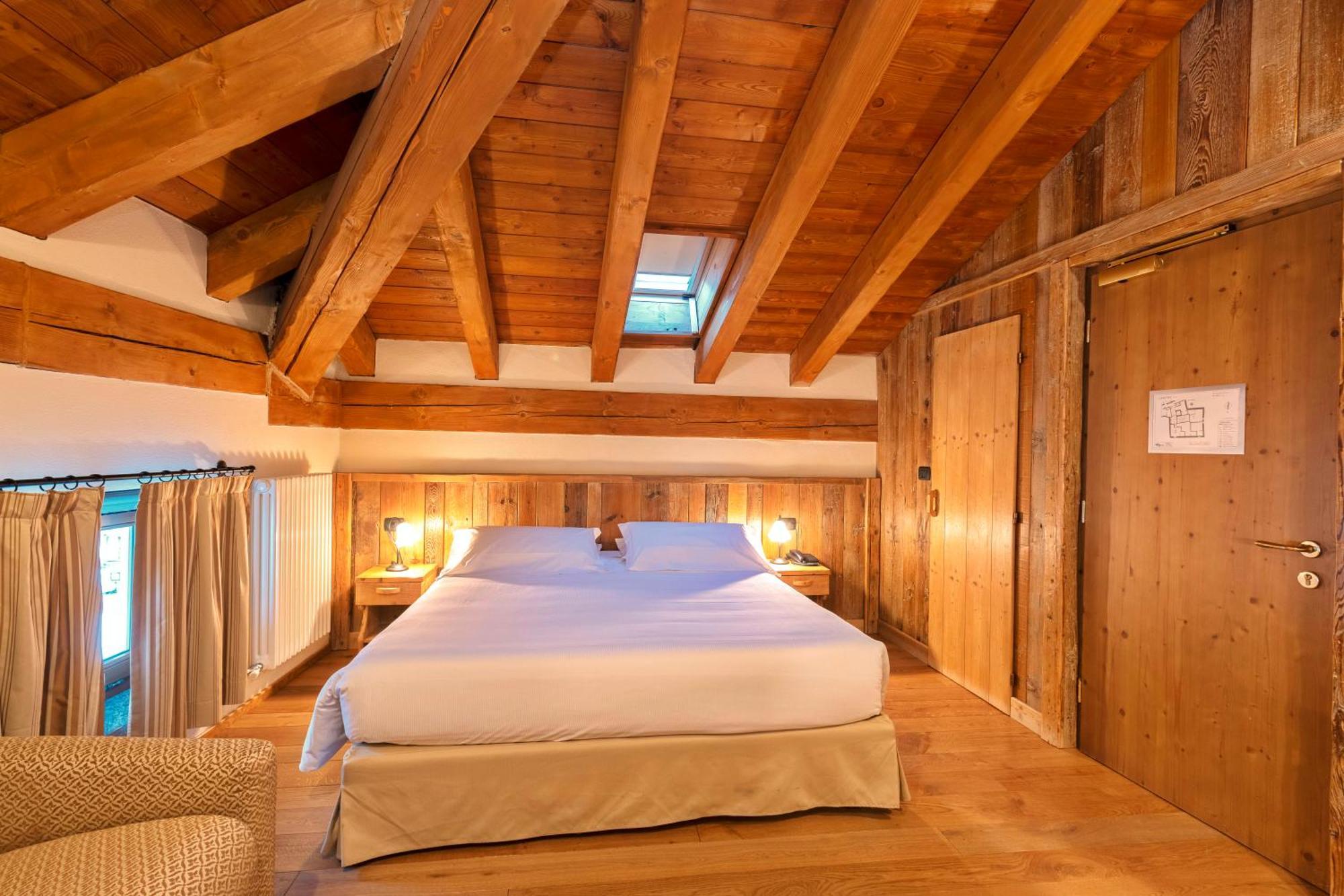 Le Miramonti Hotel Restaurant & Wellness La Thuile Buitenkant foto