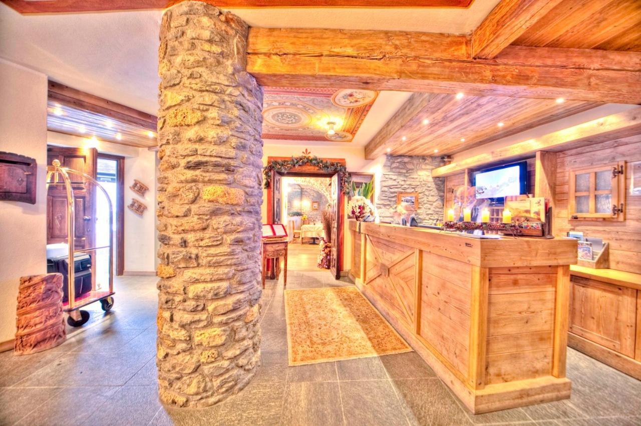Le Miramonti Hotel Restaurant & Wellness La Thuile Buitenkant foto